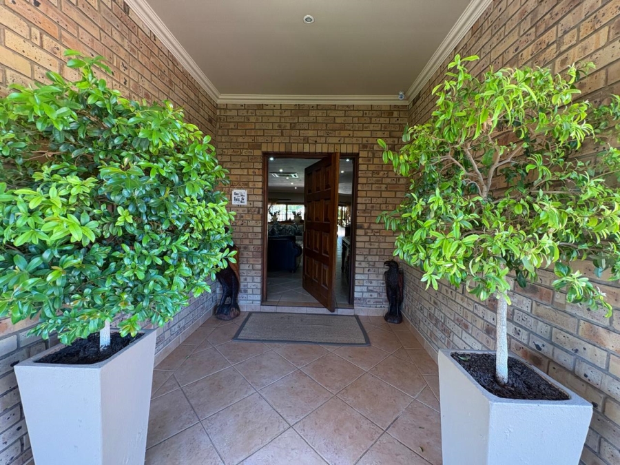 4 Bedroom Property for Sale in Hillcrest Northern Cape